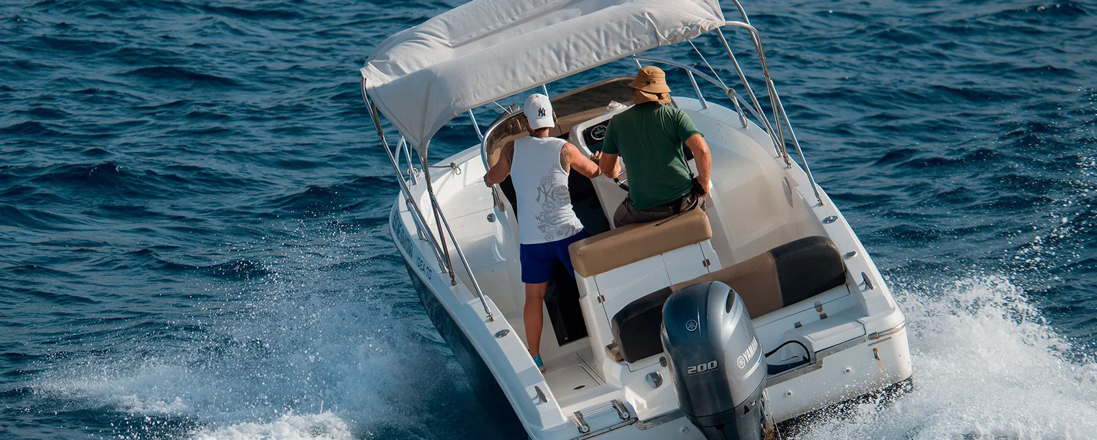 Idea 70 Premium Licensed Boat Rental 4