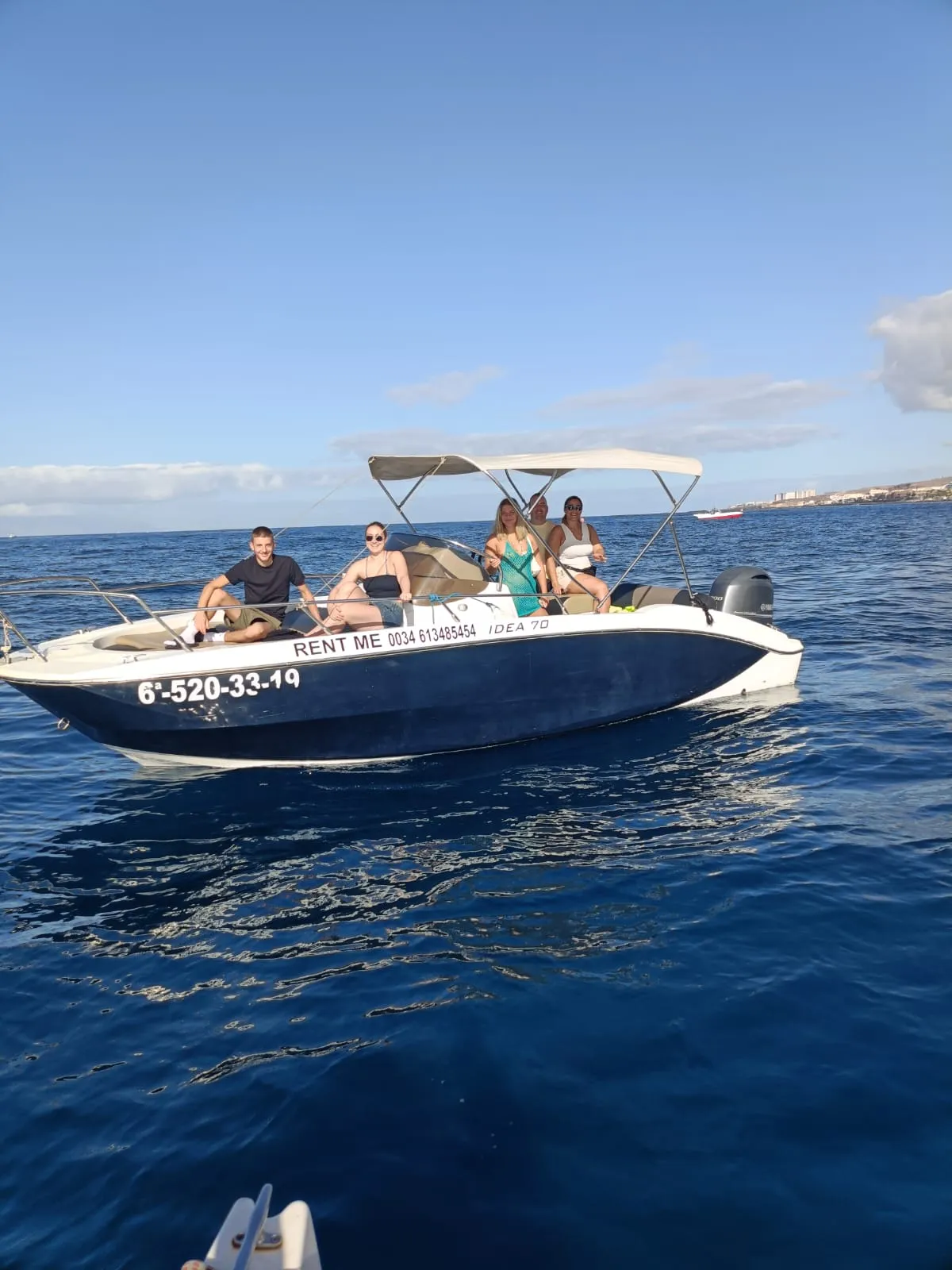 Idea 70 Premium Licensed Boat Rental