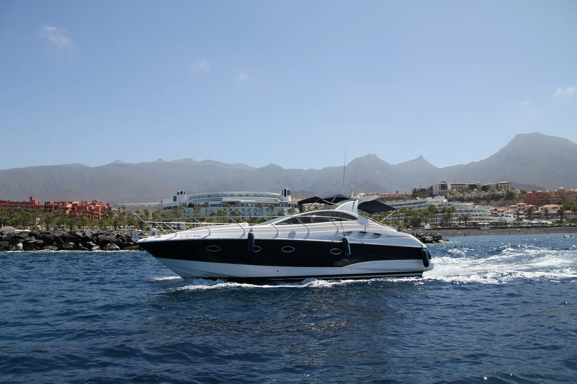 Private Boat Charter Puerto Colón Tenerife